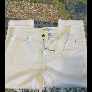 Chico’s White Cuffed Capris, size 1.5